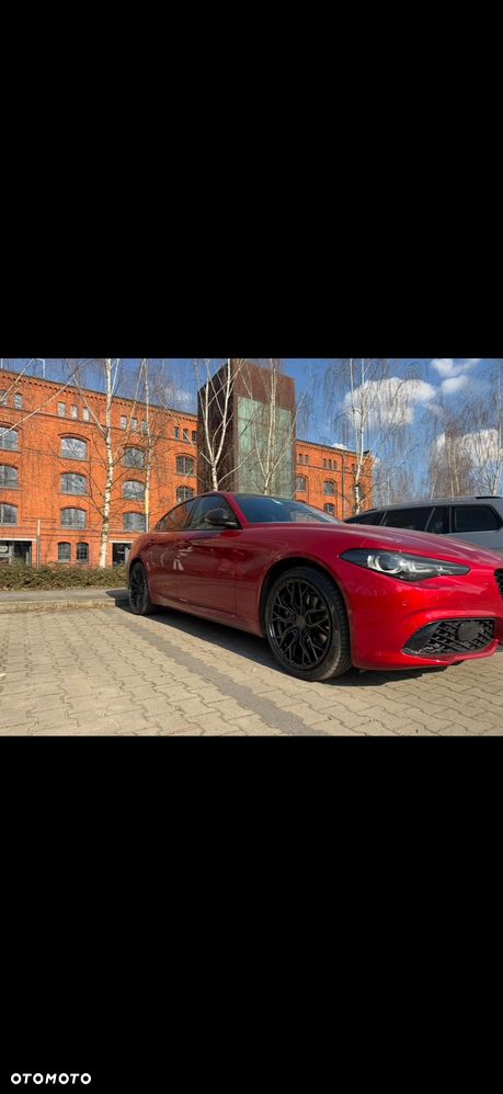 Alfa Romeo Giulia 2.0 Turbo Intensa Q4 - 6