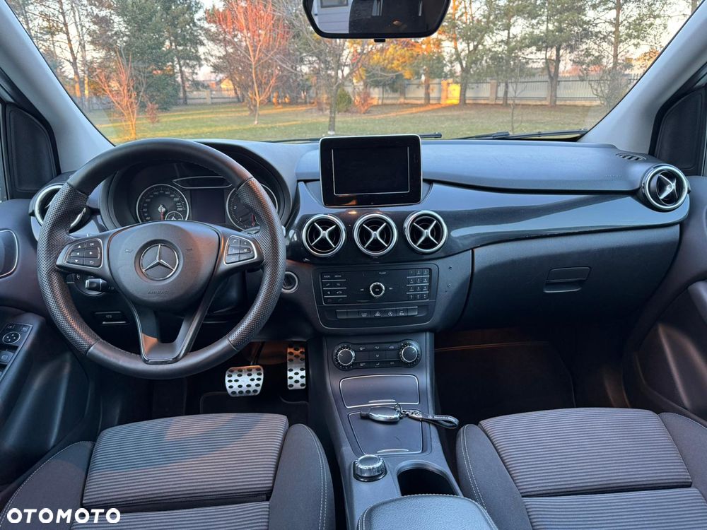 Mercedes-Benz Klasa B 220 d 7G-DCT Edition - 11