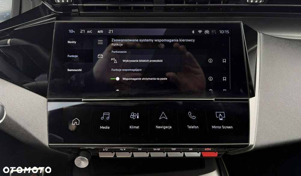 Peugeot 408 1.6 Plug-in Hybrid 240 GT E-DCS7 - 36