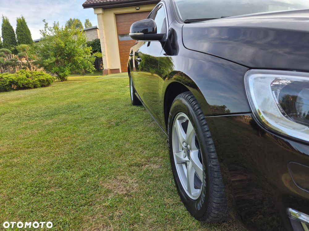 Volvo V60 D4 AWD Momentum - 12