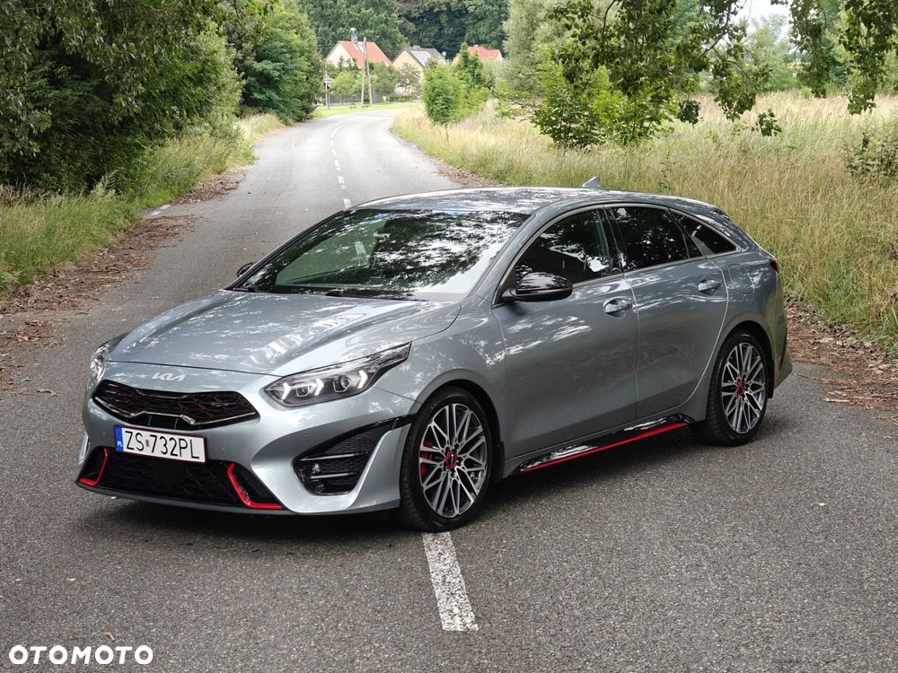 Kia ProCeed - 1