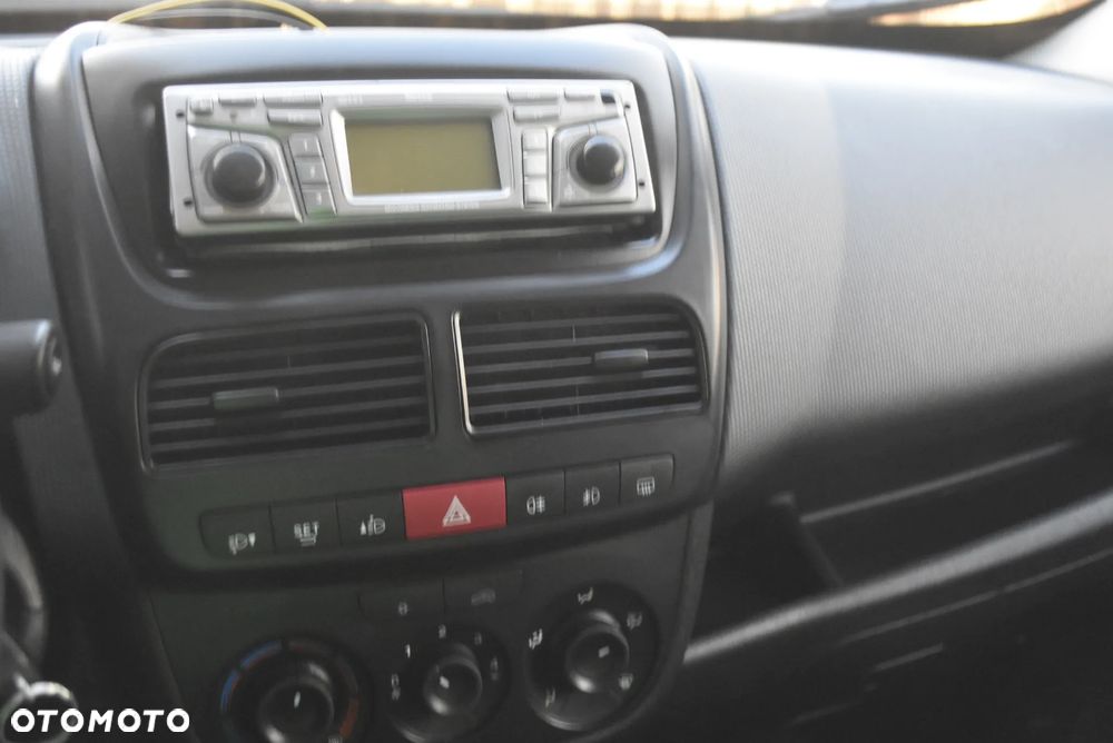 Fiat Doblo - 17