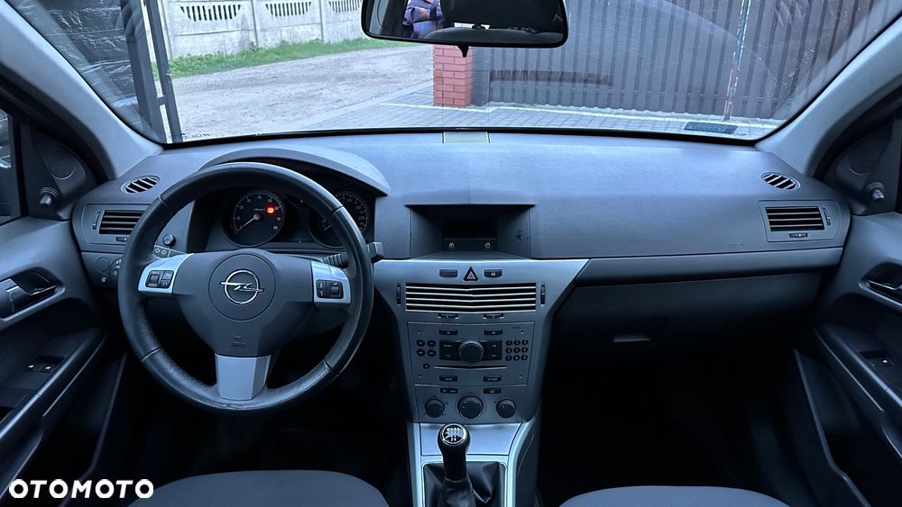Opel Astra - 3