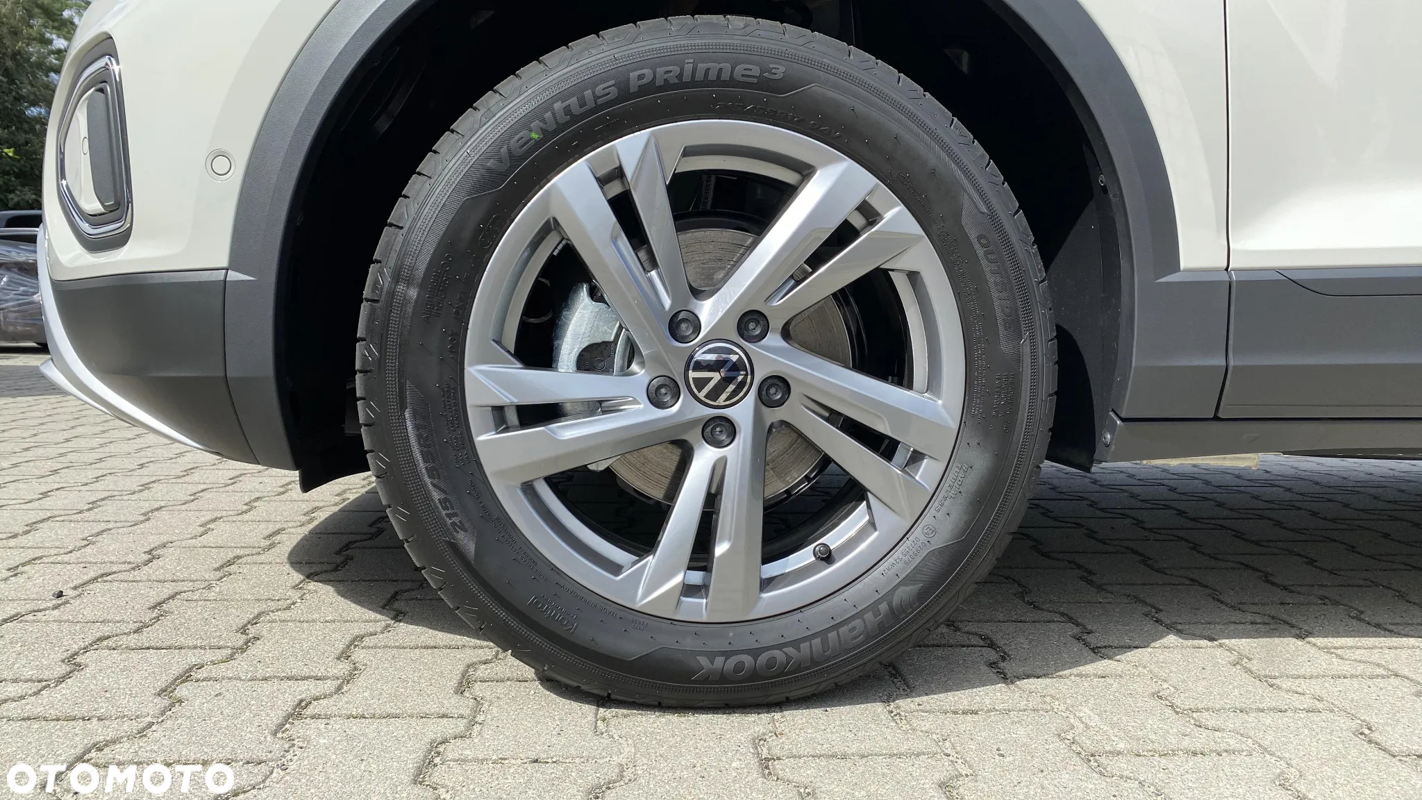 Volkswagen T-Roc 1.5 TSI Life Plus DSG - 17