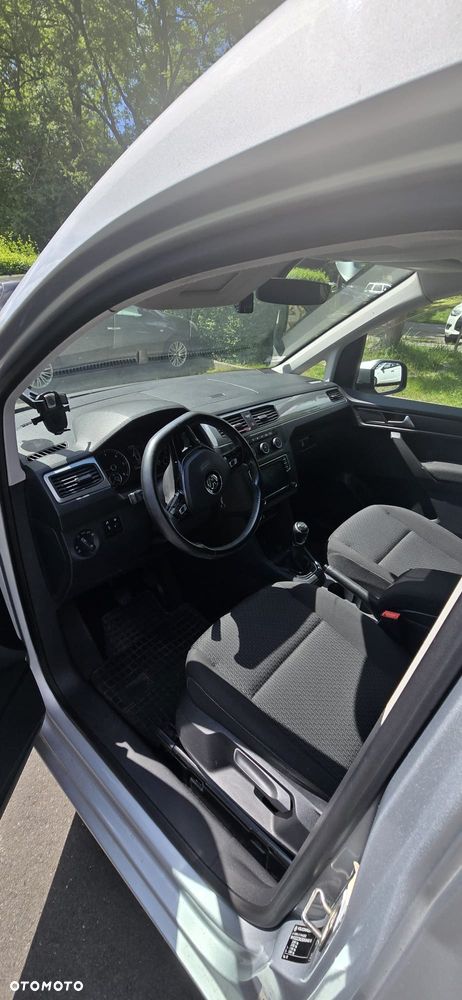 Volkswagen Caddy ver-2-0-tdi-comfortline - 8
