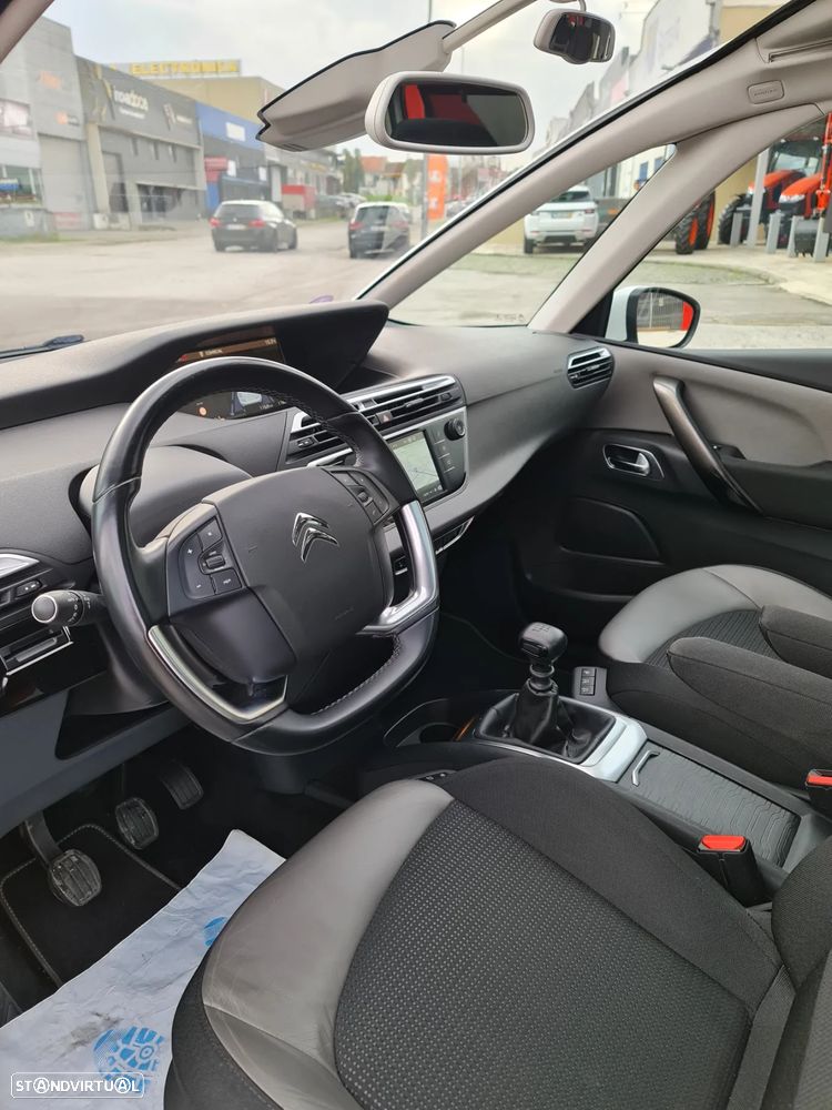 Citroën C4 Spacetourer PureTech 130 Stop&Start SHINE - 24