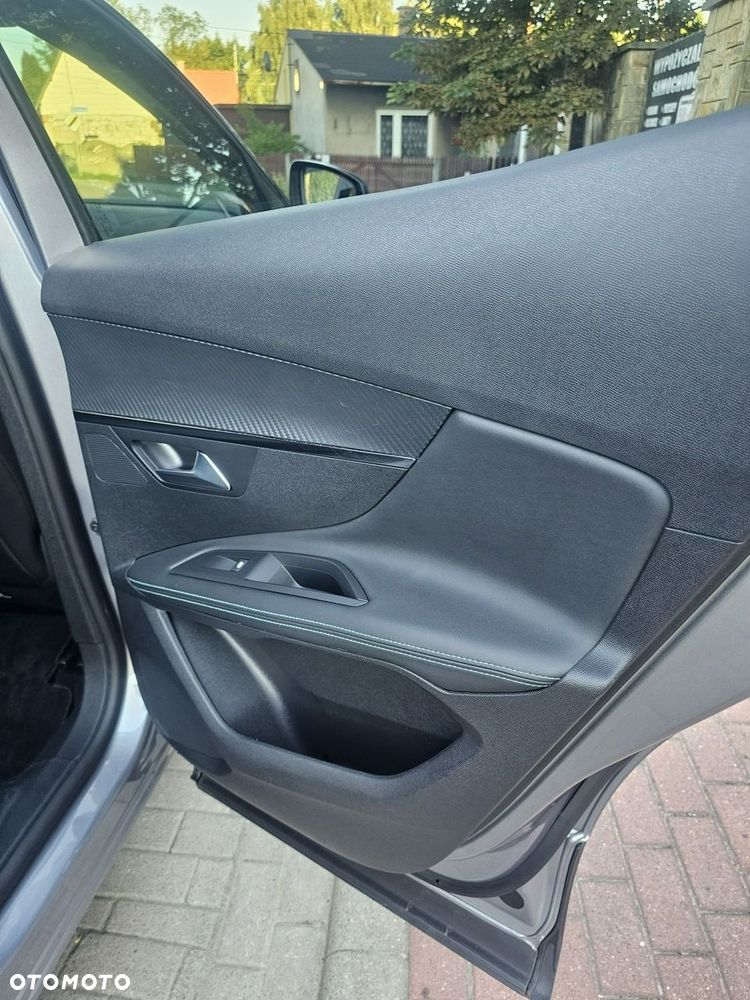 Peugeot 3008 1.6 PureTech Hybrid PHEV GT Pack S&S EAT8 - 20