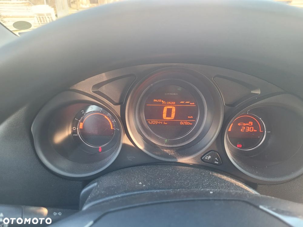 Citroën C4 HDi 90 Tendance - 22