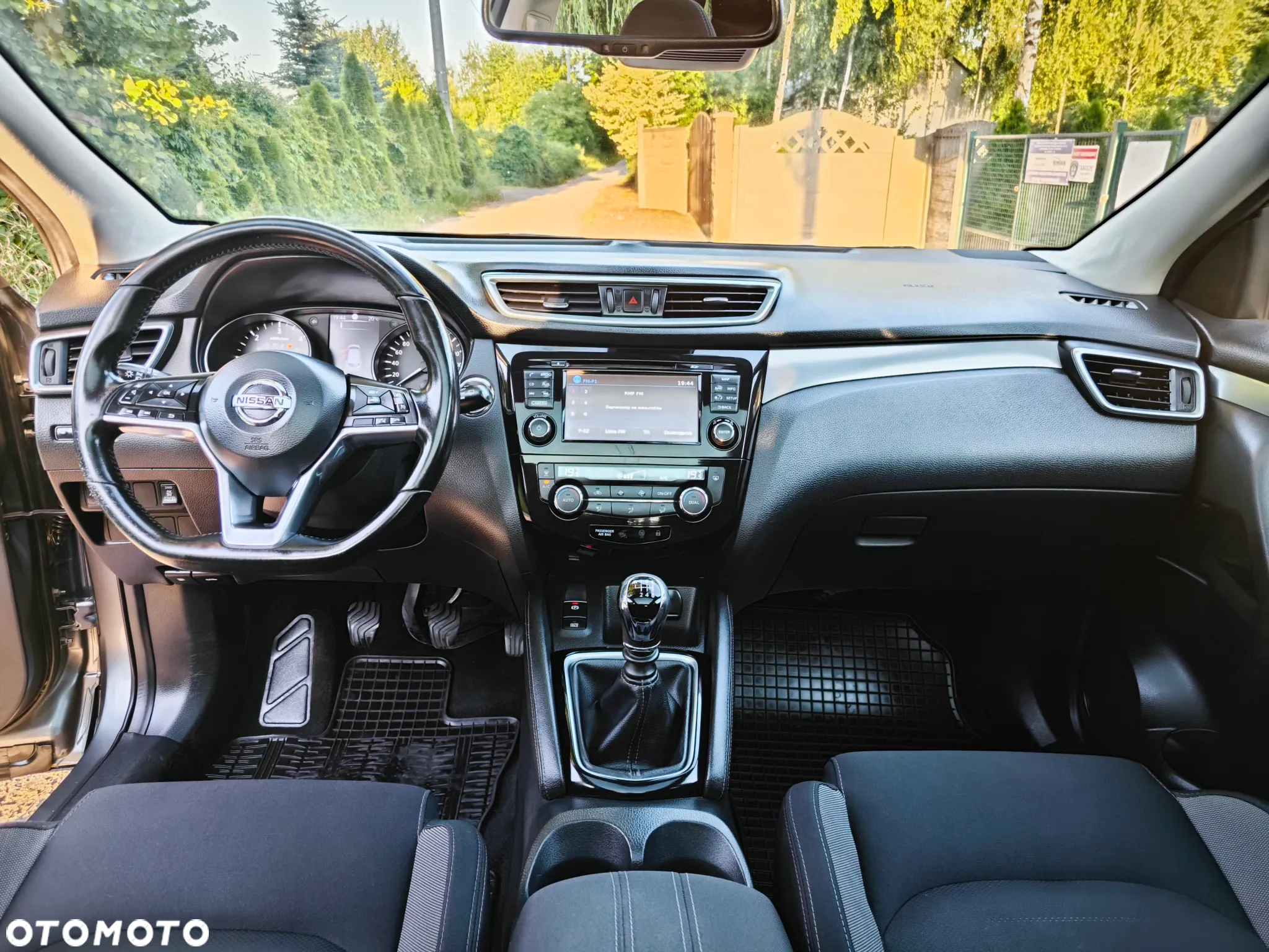 Nissan Qashqai 1.6 DCi 4x4 N-Connecta EU6 - 24