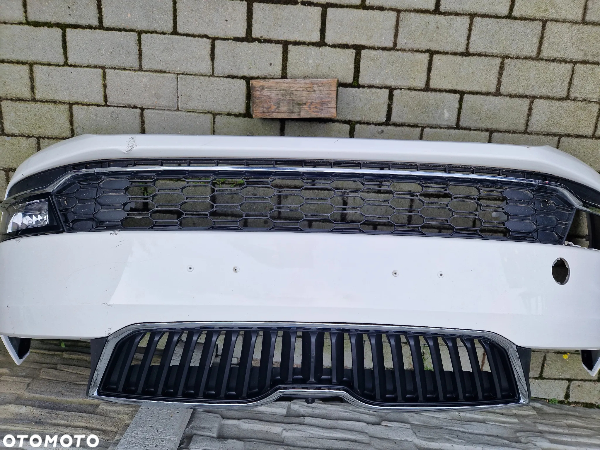 Zderzak Skoda Rapid TSI style - 5
