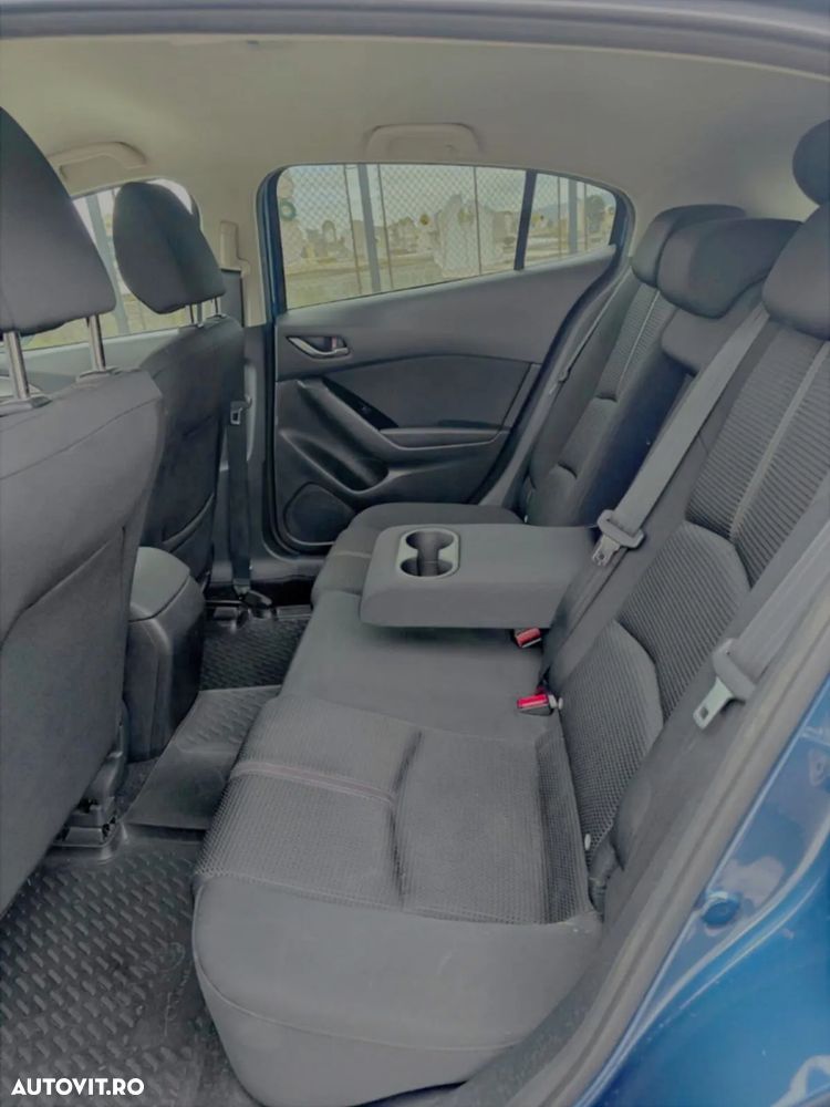 Mazda 3 SKYACTIV-G 120 Center-Line - 9