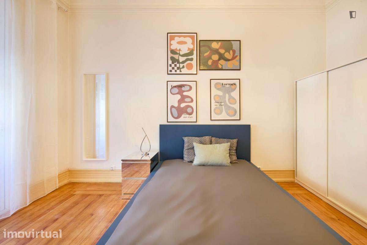 Quarto - localizado em Rato Lisbon - Grande imagem: 3/36