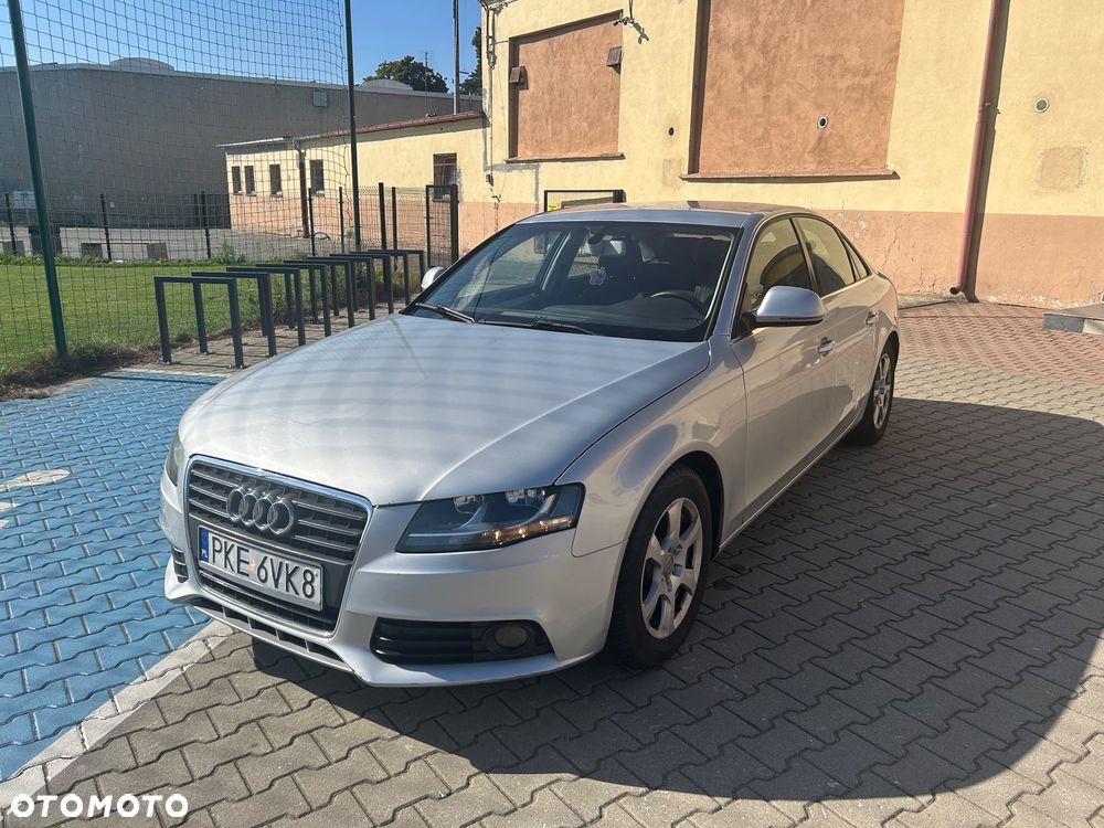 Audi A4 - 1