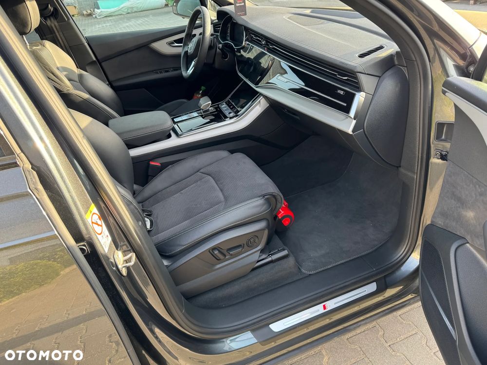 Audi Q7 50 TDI mHEV Quattro S Line Tiptr - 11