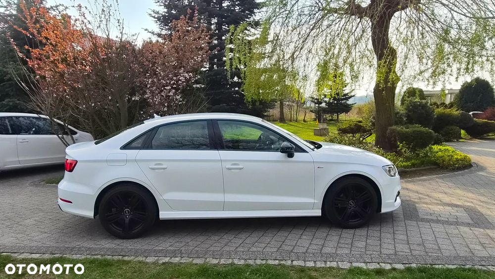 Audi A3 Limousine 1.4 TFSI Edycja specjalna - 11