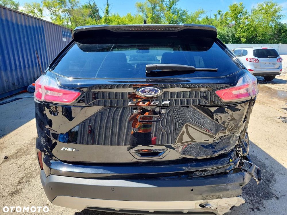 Ford Edge - 7