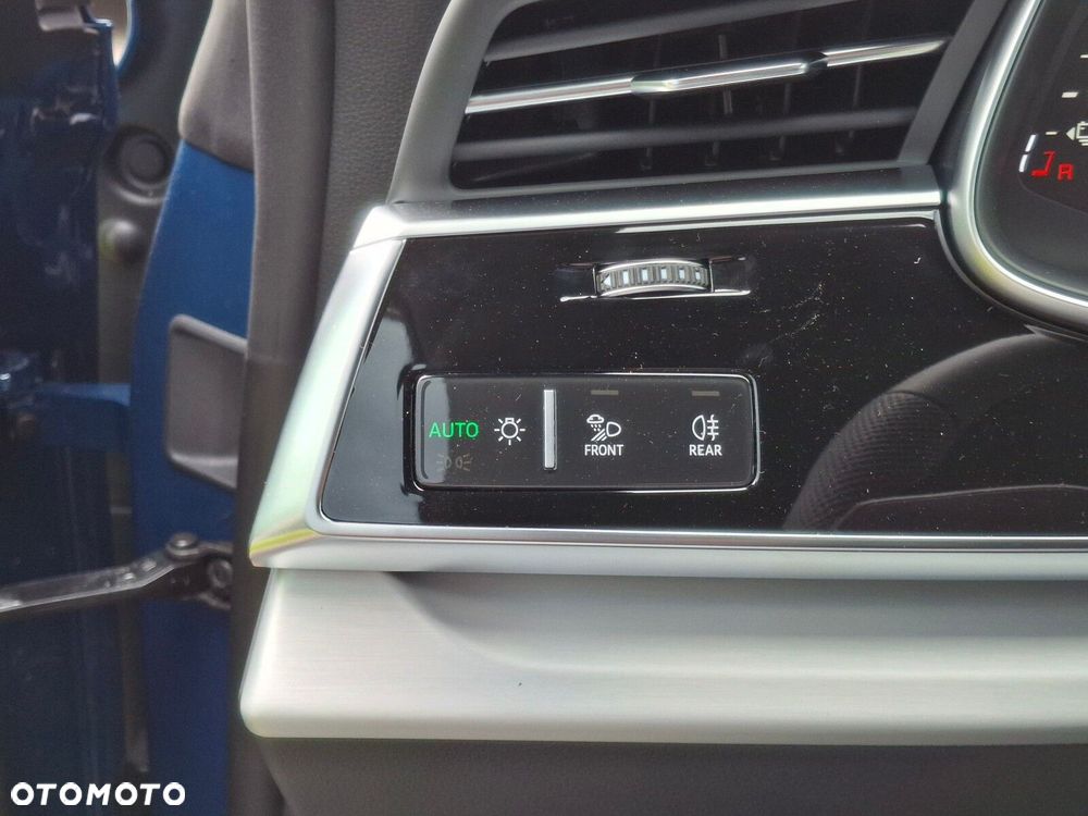 Audi Q8 - 34