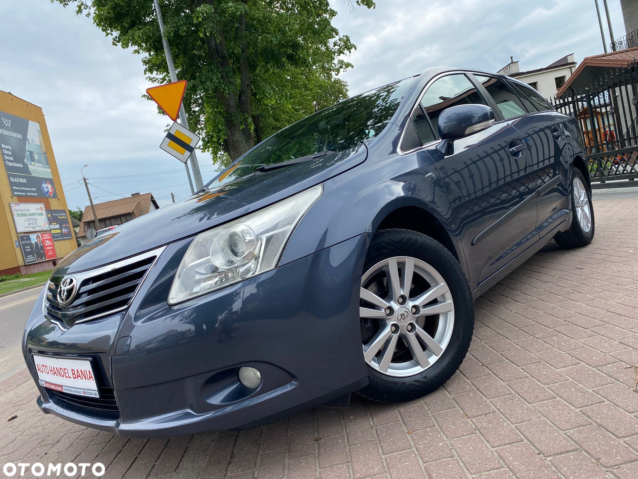 Toyota Avensis 1.8 Business Edition - 13