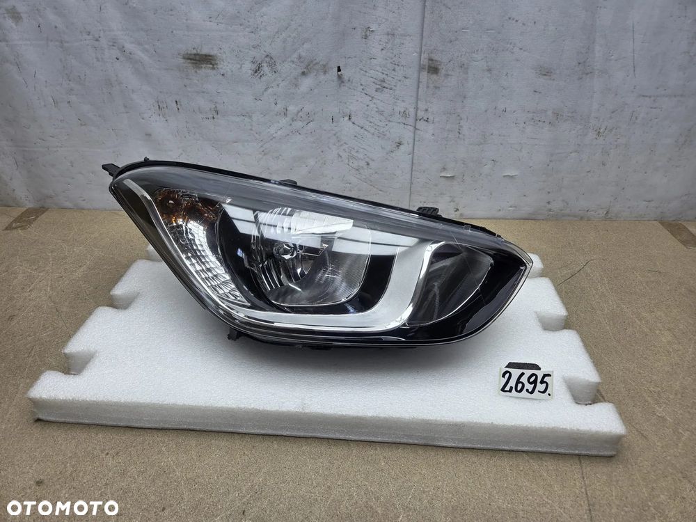 Hyundai i20 lift 12-15r LAMPA PRAWY PRAWA PRZÓD PRZEDNIA 92102-4P800 MAKO - 1