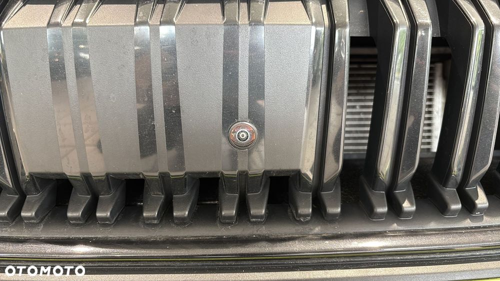 Skoda Octavia 2.0 TDI Sportline DSG - 30