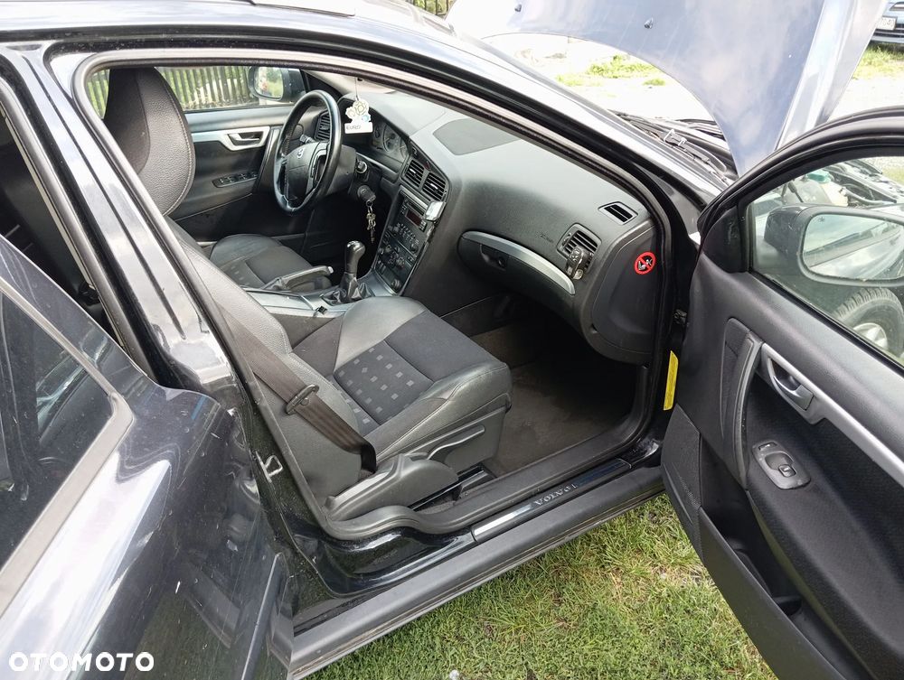 Volvo V70 2.4 D DPF Momentum - 5