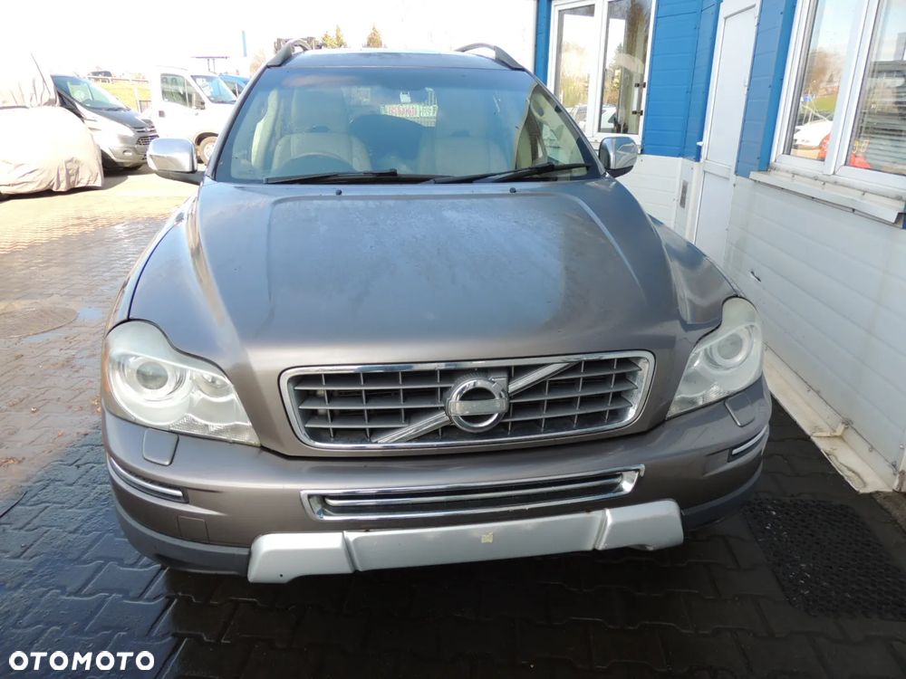 Zderzak przód VOLVO XC90 lift '10 472-46 - 3