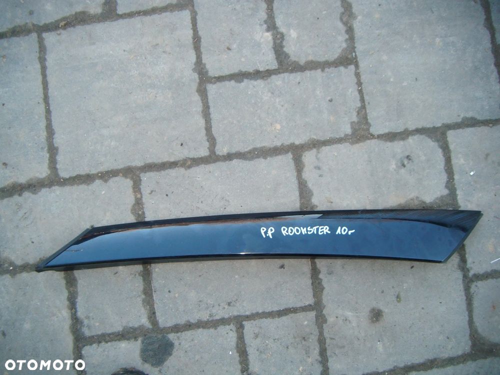 skoda roomster 10r osłona słupka prawy przód 5j6853264a