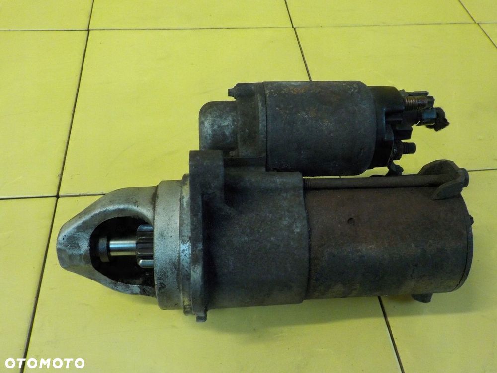 OPEL INSIGNIA 2.0 T 10r 220KM rozrusznik 12609317 - 1