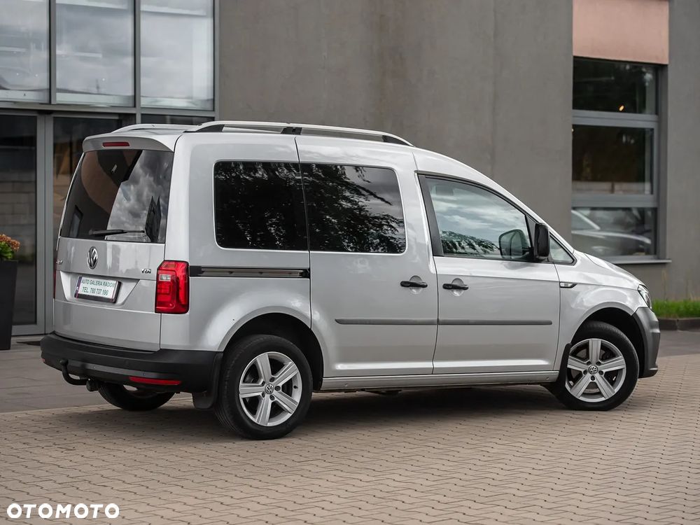 Volkswagen Caddy - 10