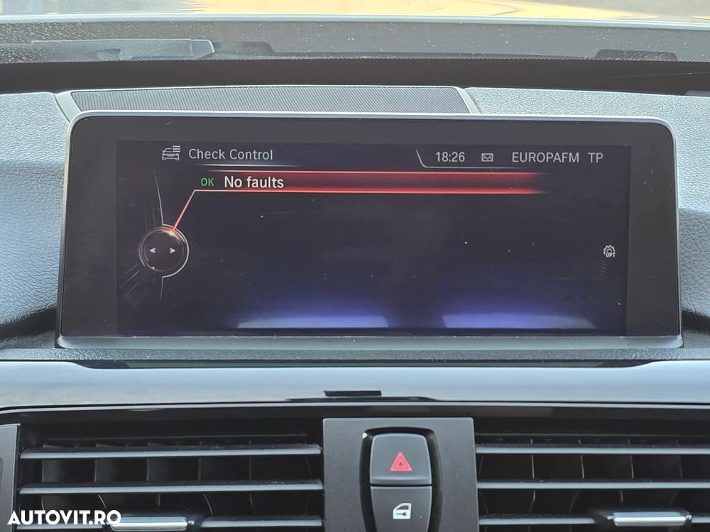 BMW Seria 3 320d Sport-Aut. Efficient Dynamics Edition - 25