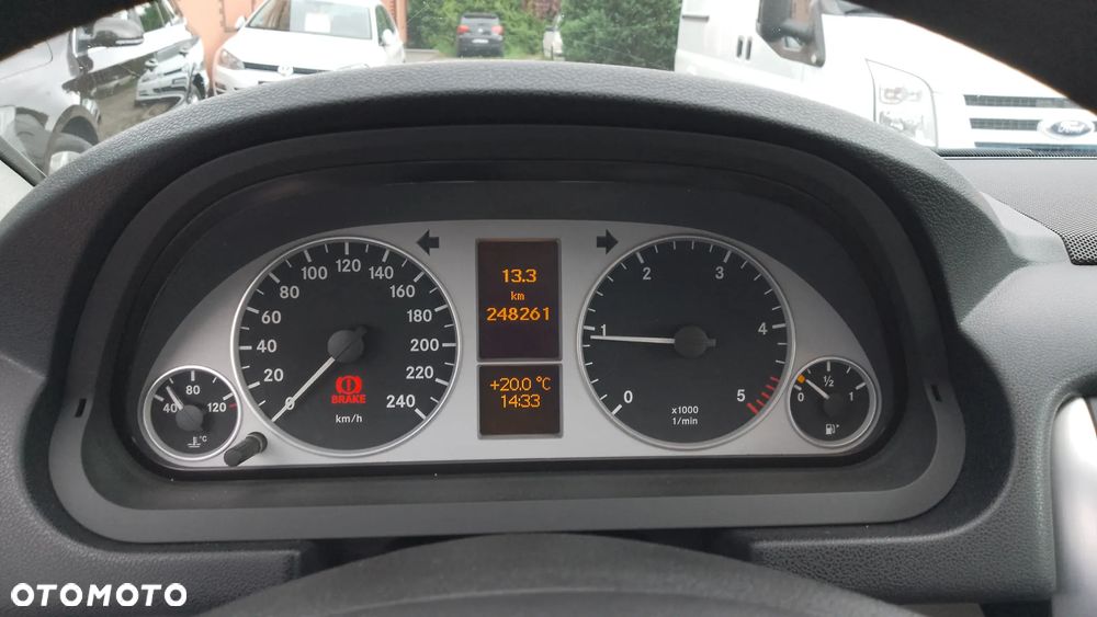 Mercedes-Benz Klasa B 180 CDI Special Edition - 10