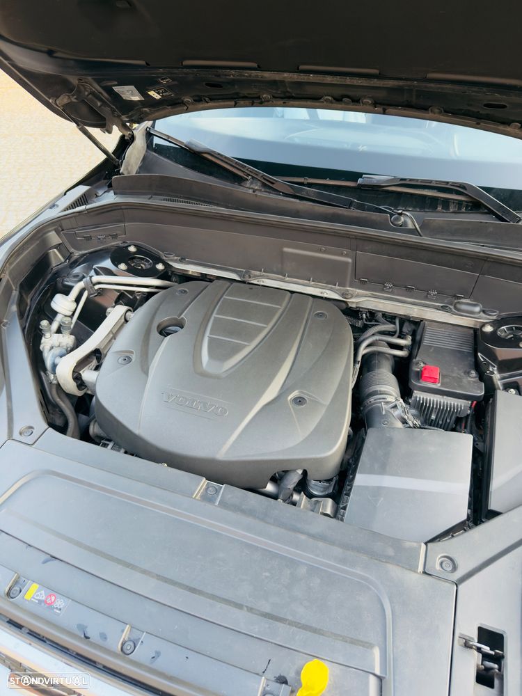 Volvo XC 90 2.0 D4 R-Design - 23