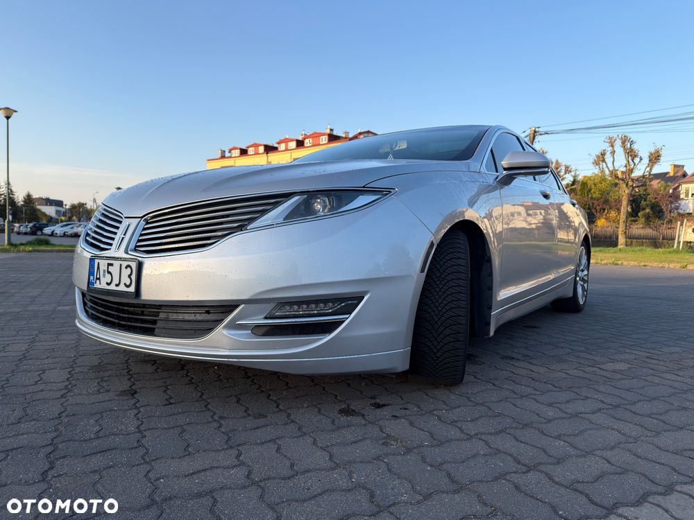 Lincoln MKZ - 12
