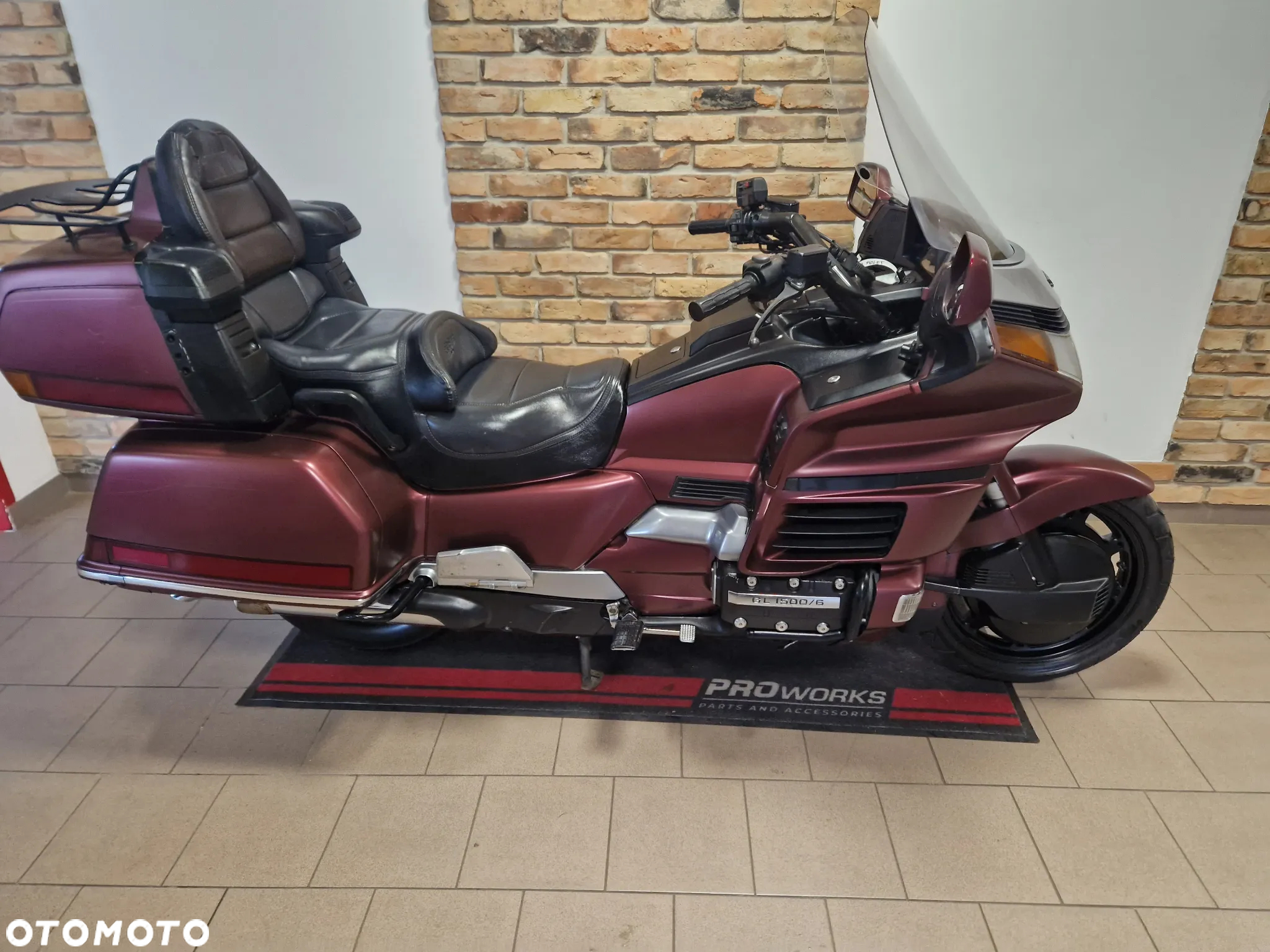 Honda GL - 7