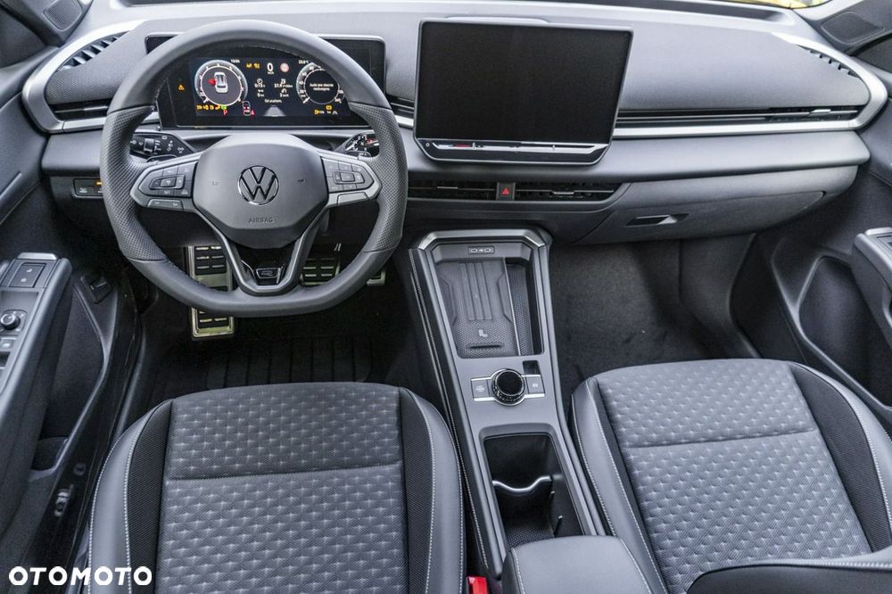 Volkswagen T-Roc - 21