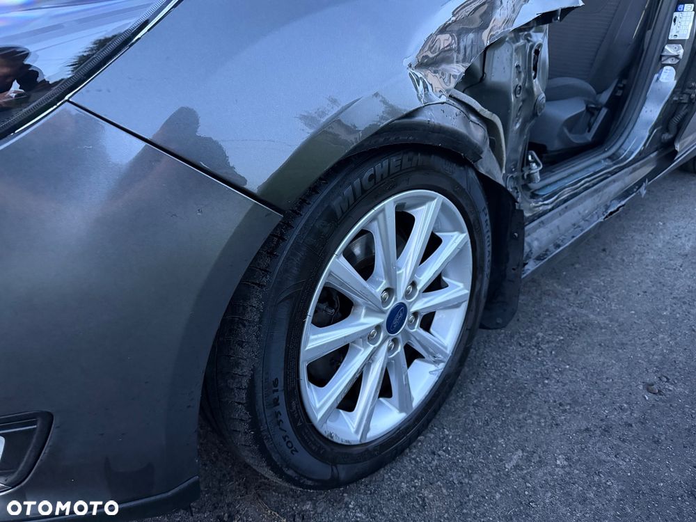 Ford Focus 1.0 EcoBoost STart-Stopp-System TITANIUM - 18