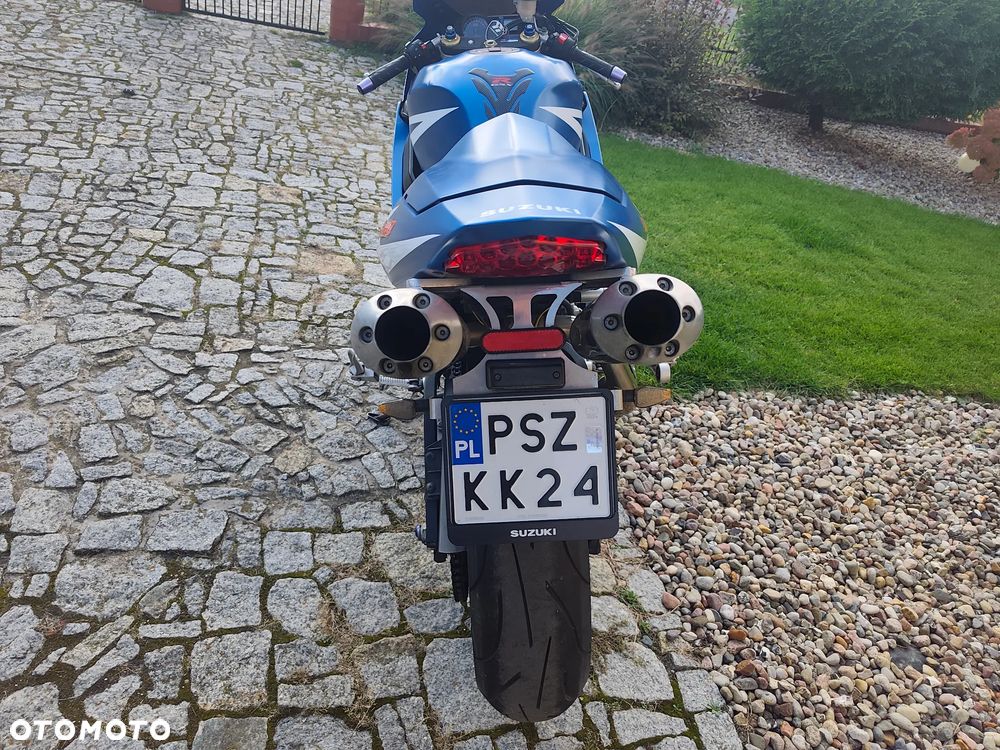 Suzuki GSX-R - 16