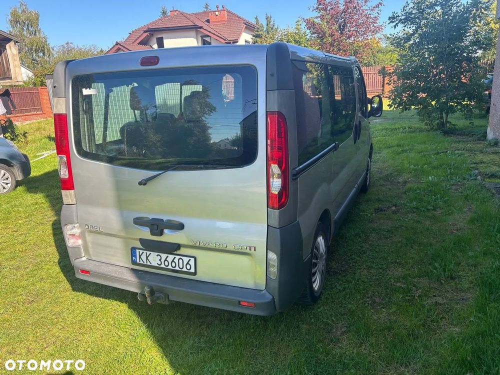 Opel Vivaro - 2