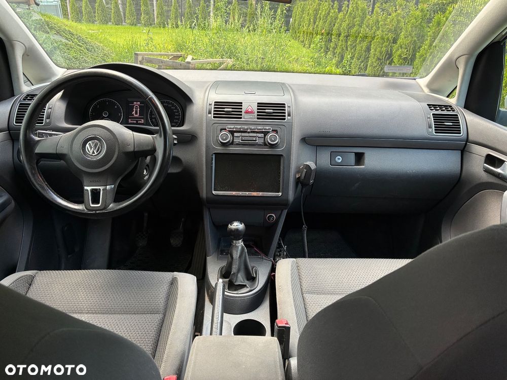 Volkswagen Touran 1.6 TDI DPF BlueMotion Technology STYLE - 5