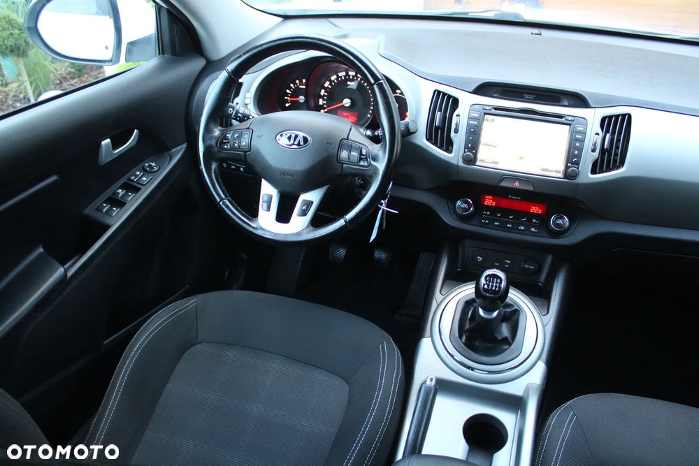 Kia Sportage 1.7 CRDI 2WD Dream-Team Edition - 8