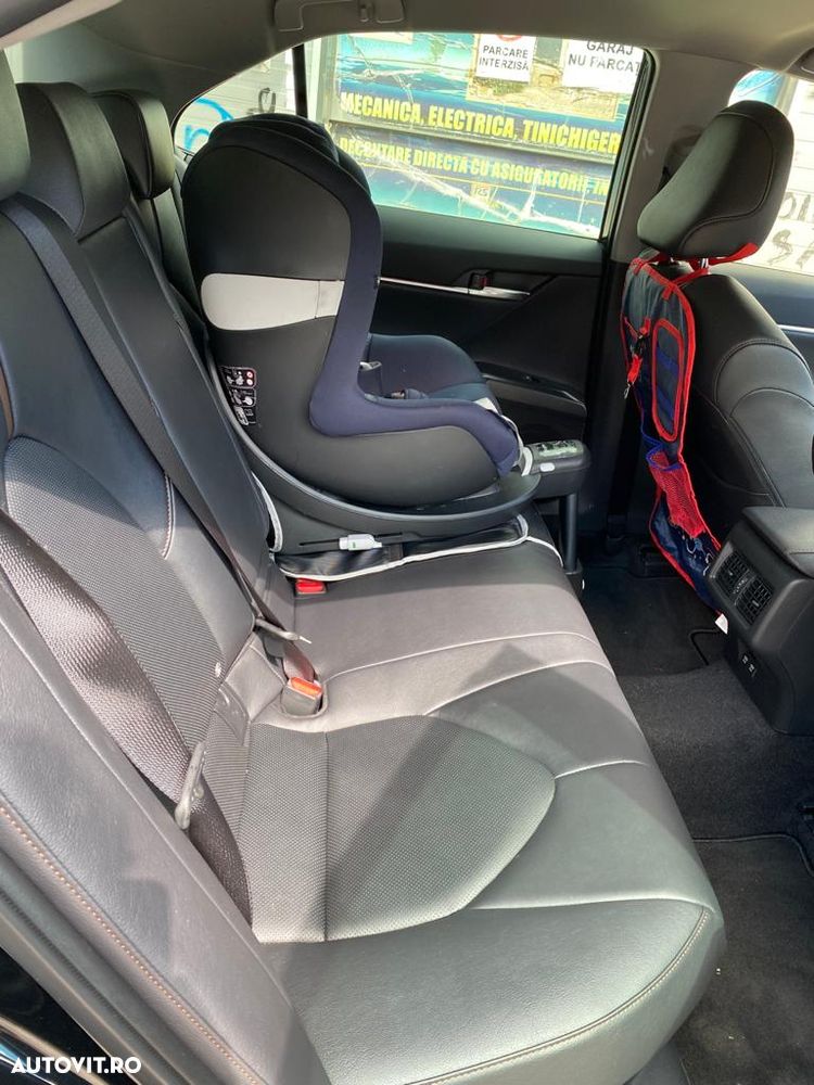 Toyota Camry 2.5 Dynamic - 5