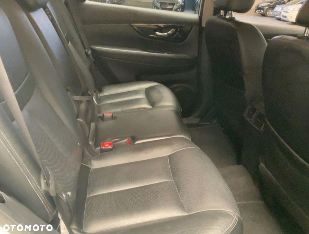 Nissan X-Trail - 8
