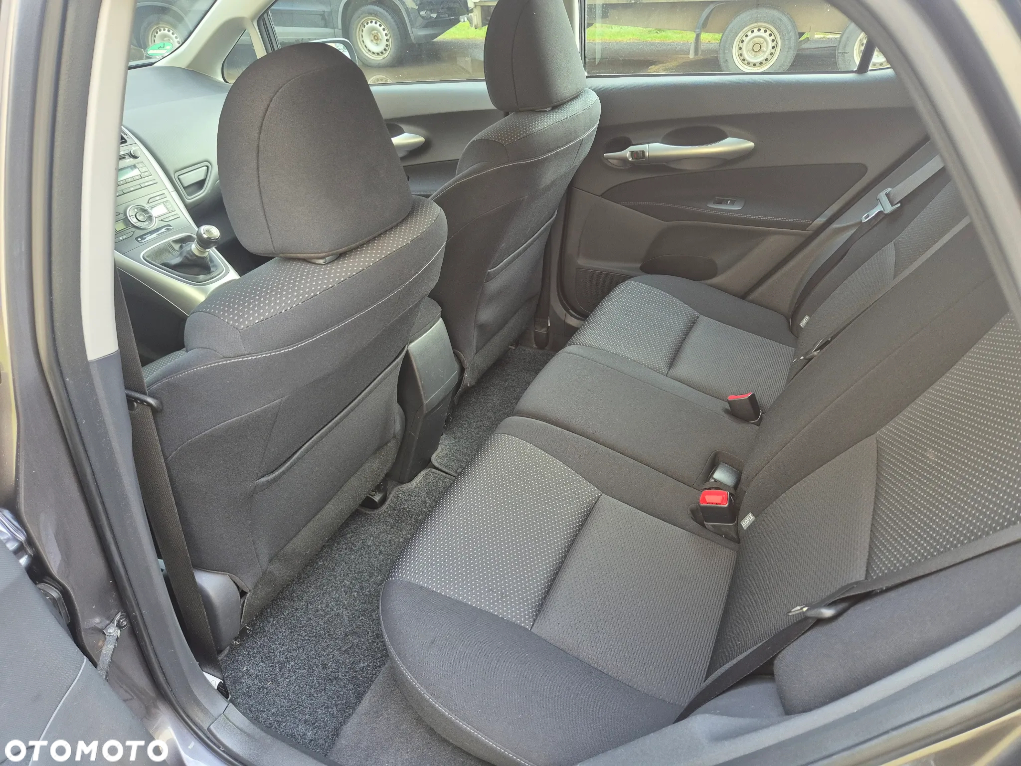 Toyota Auris 1.6 Executive - 14