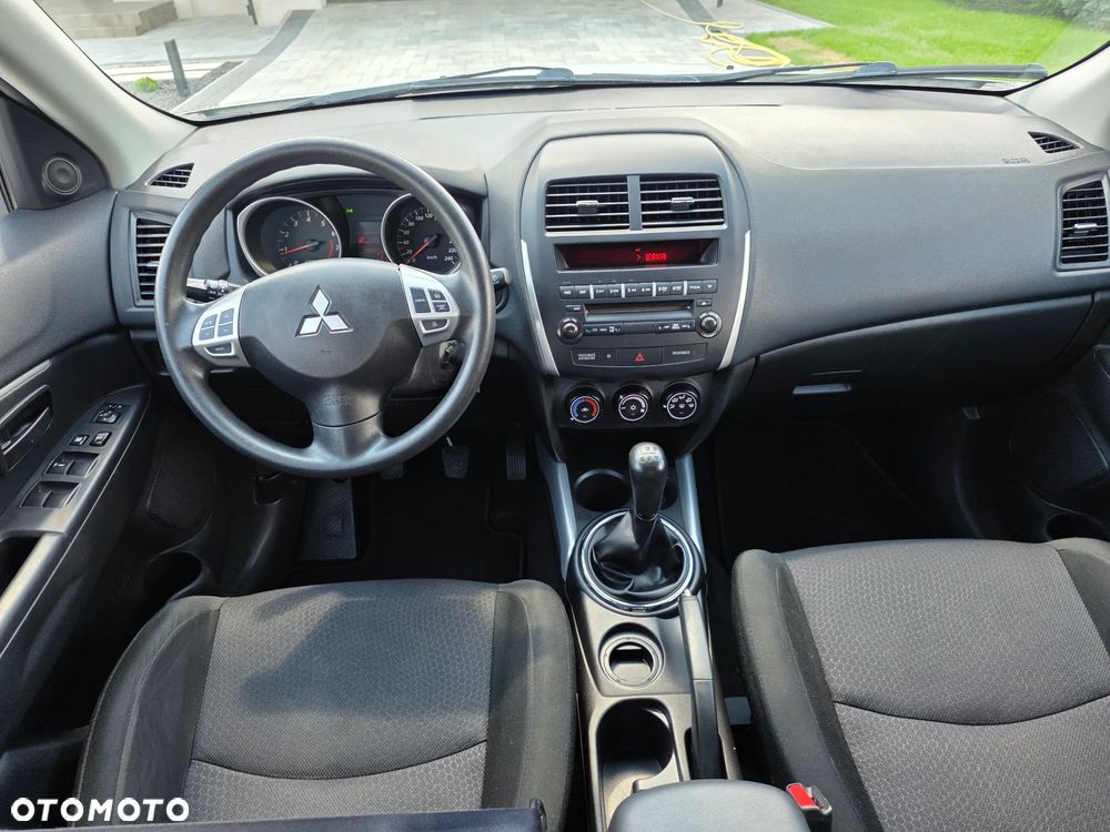Mitsubishi ASX 1.6 ARCTIC - 10