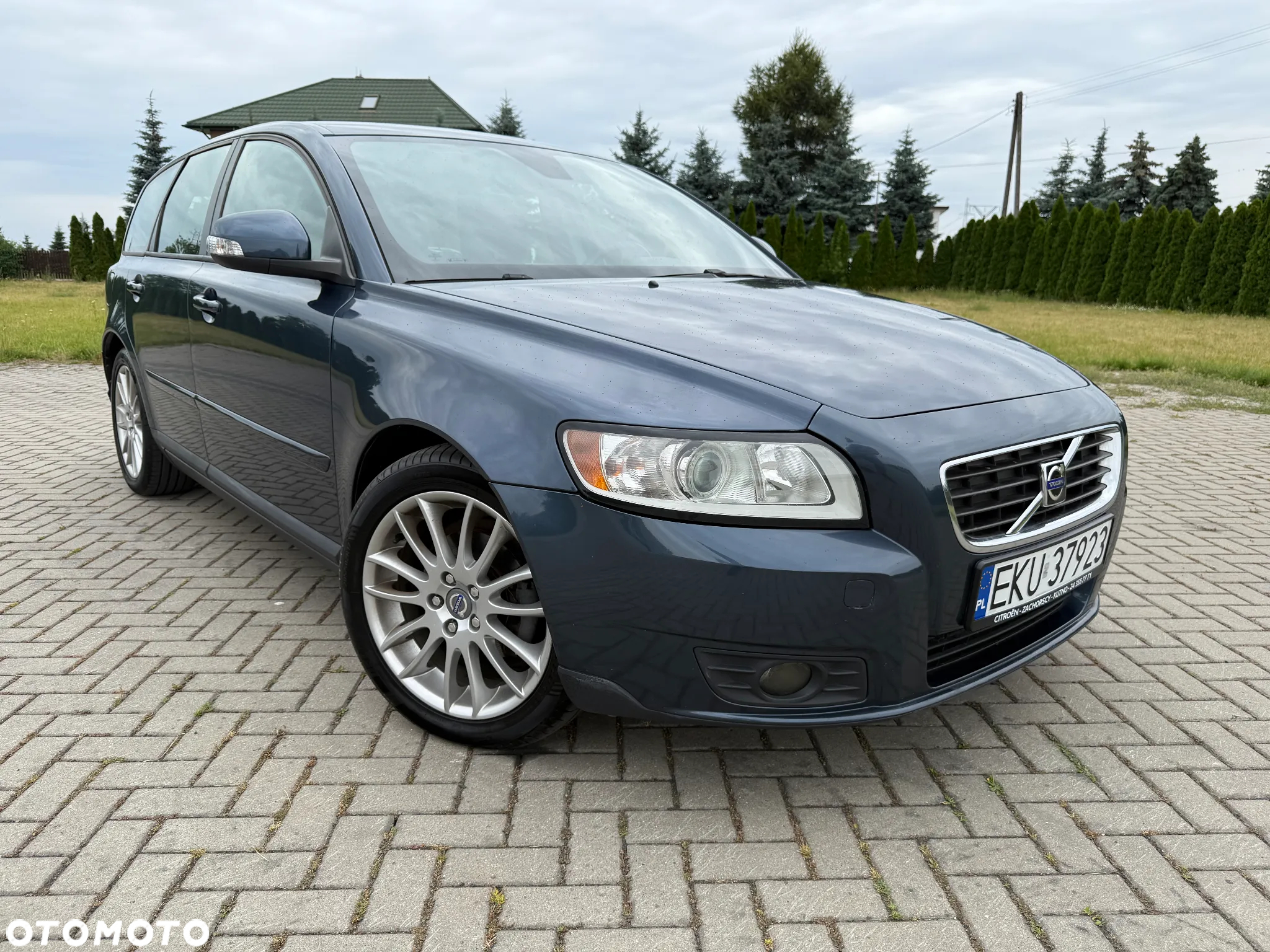 Volvo V50 - 4