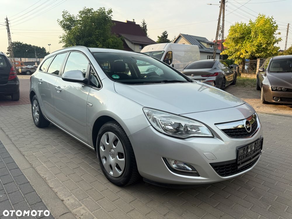 Opel Astra 1.3 CDTI DPF EcoFLEX Start/Stop Edition - 2