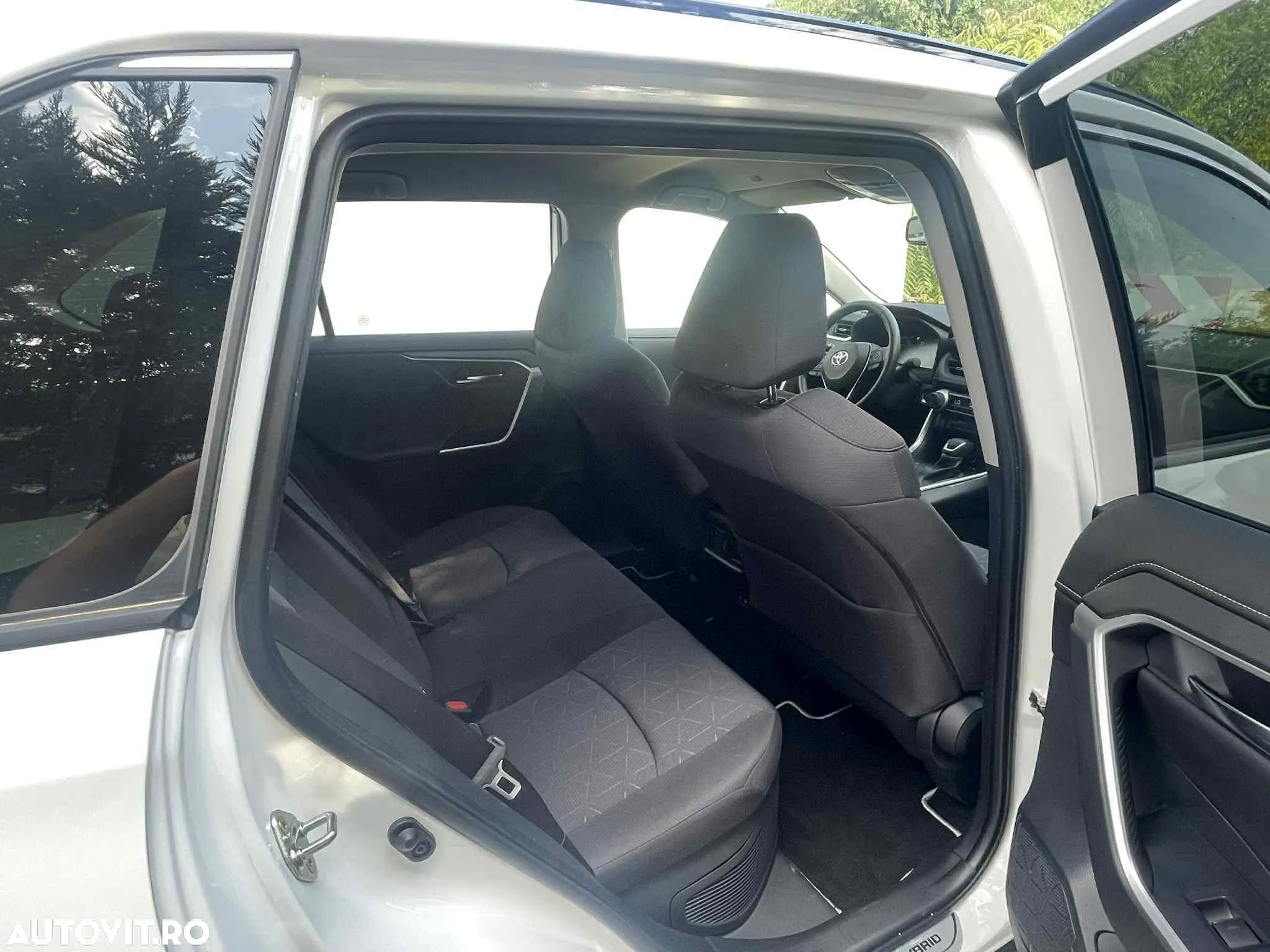 Toyota RAV4 2.5 Hybrid VVT-iE 4x2 Dynamic - 5