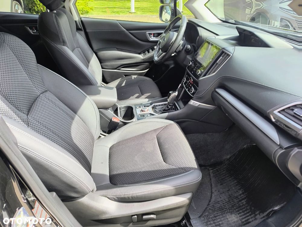Subaru Forester 2.0i-L Platinum (EyeSight) Lineartronic - 16