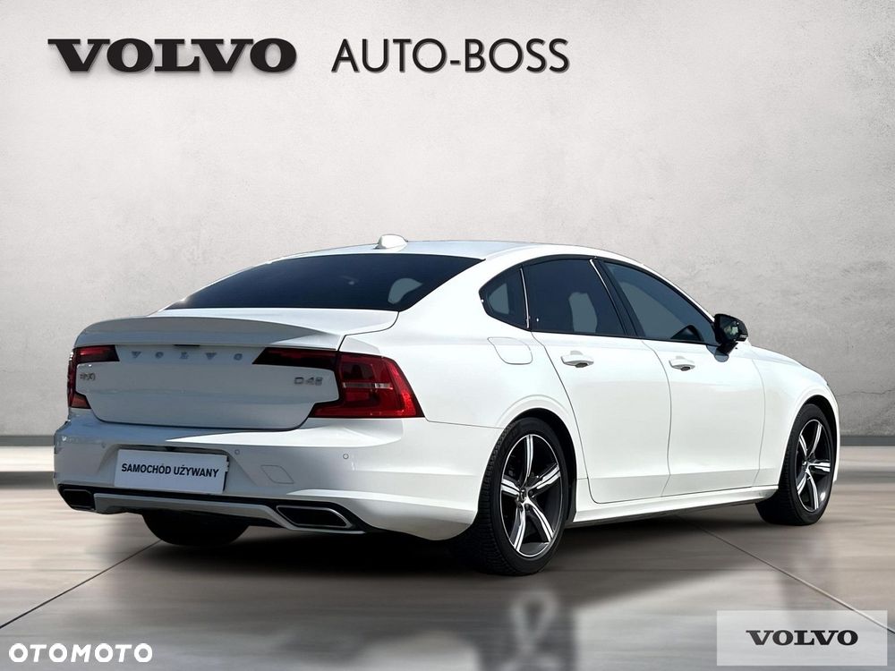 Volvo S90 - 5