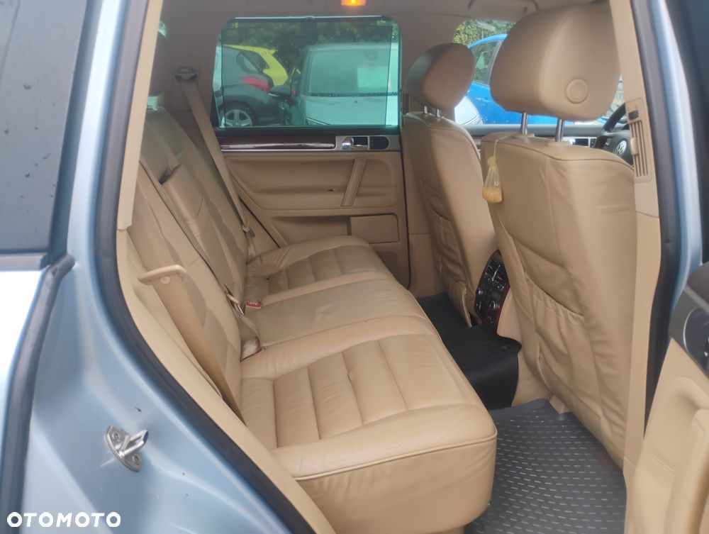 Volkswagen Touareg 3.2 V6 Automatik - 28